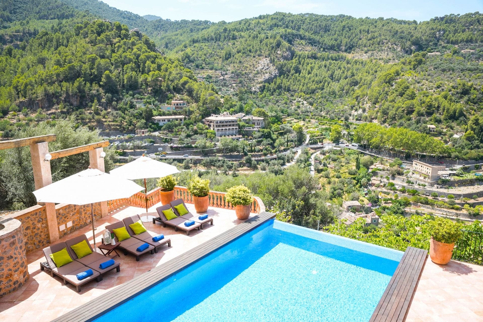 Villa Sol De Verano — luxury villa photo 1