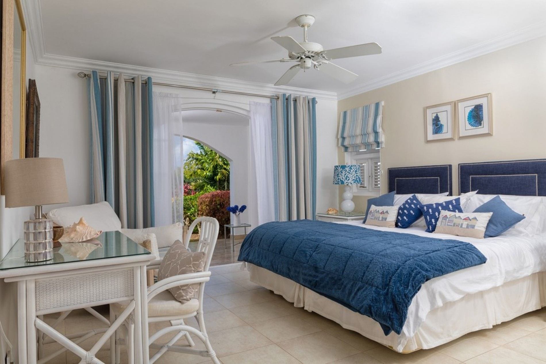 Forest Hills 30 — luxury villa photo 1