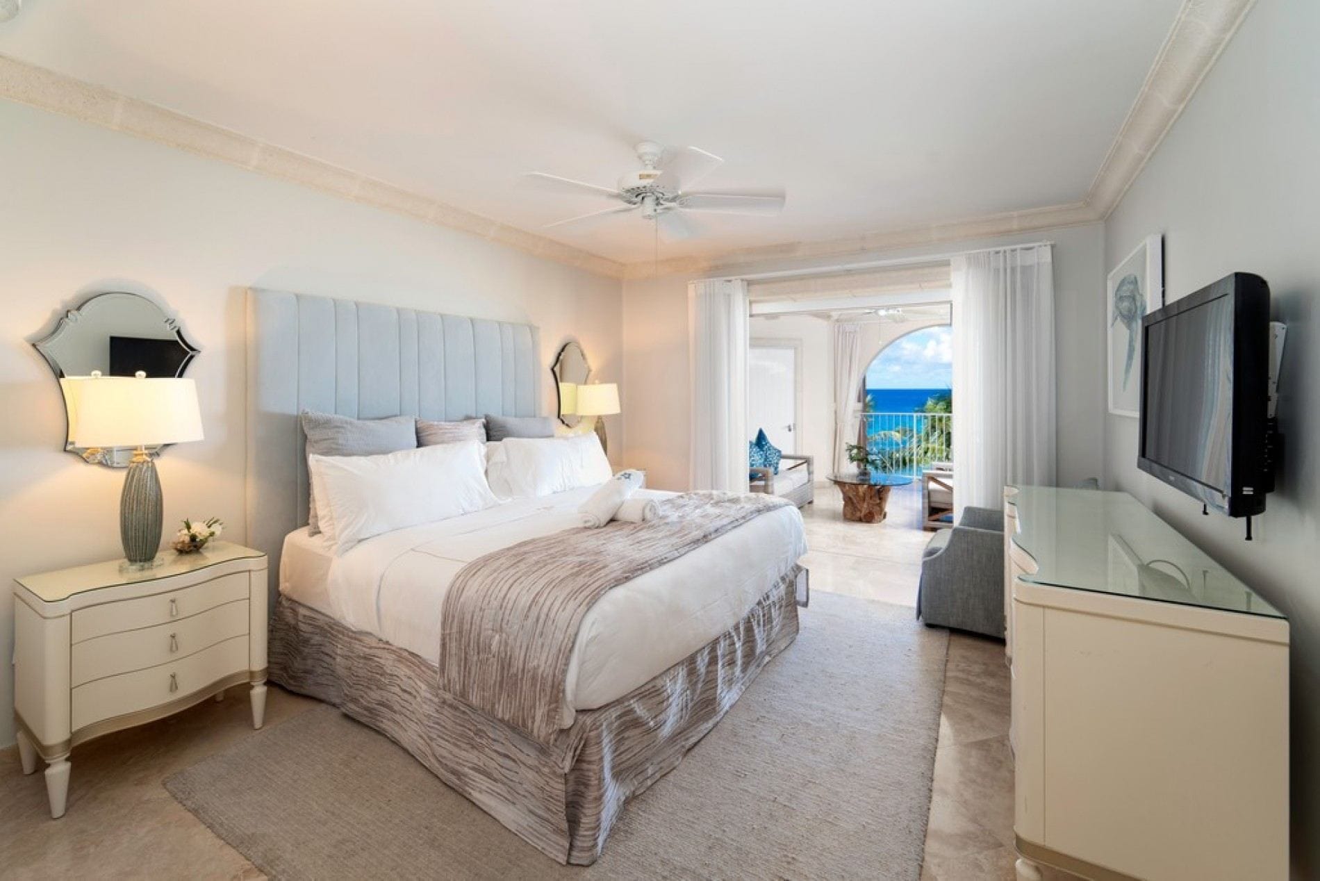 St Peters Bay 402 — luxury villa photo 2