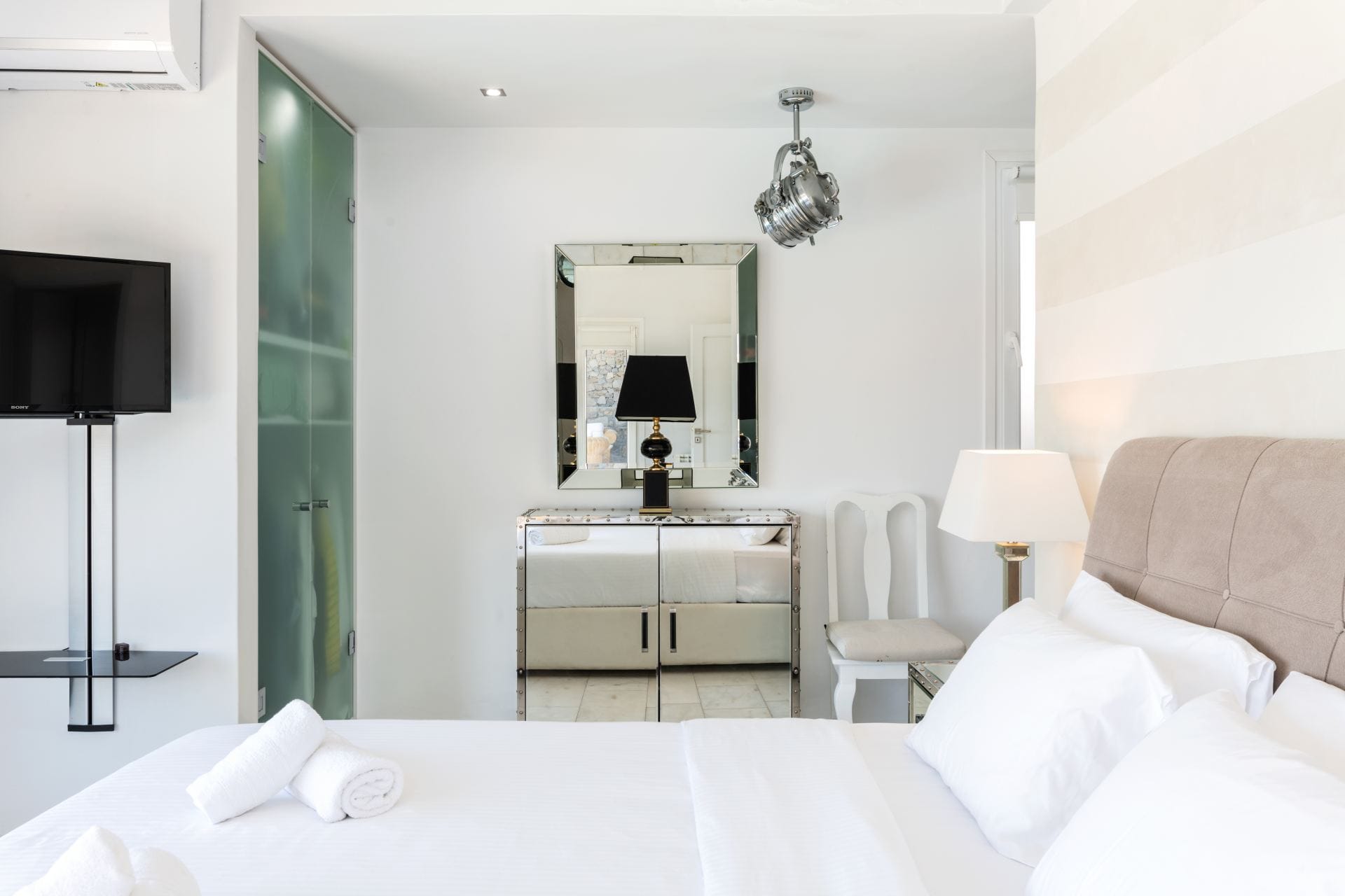 Villa Deloxenia — luxury villa photo 1