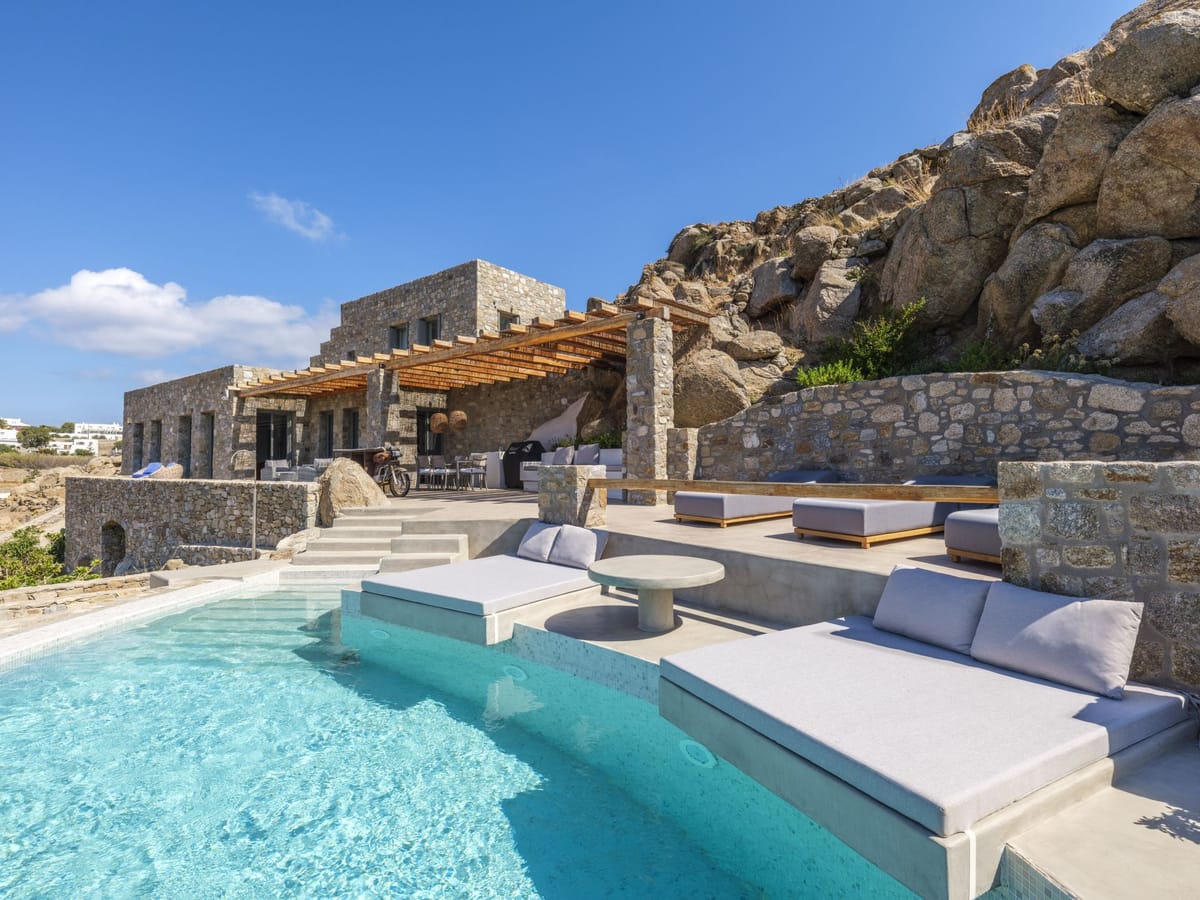 Villa Stone - Image 1