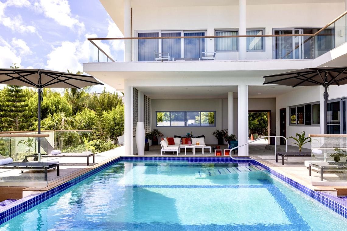 Villa Skyline - Image 1