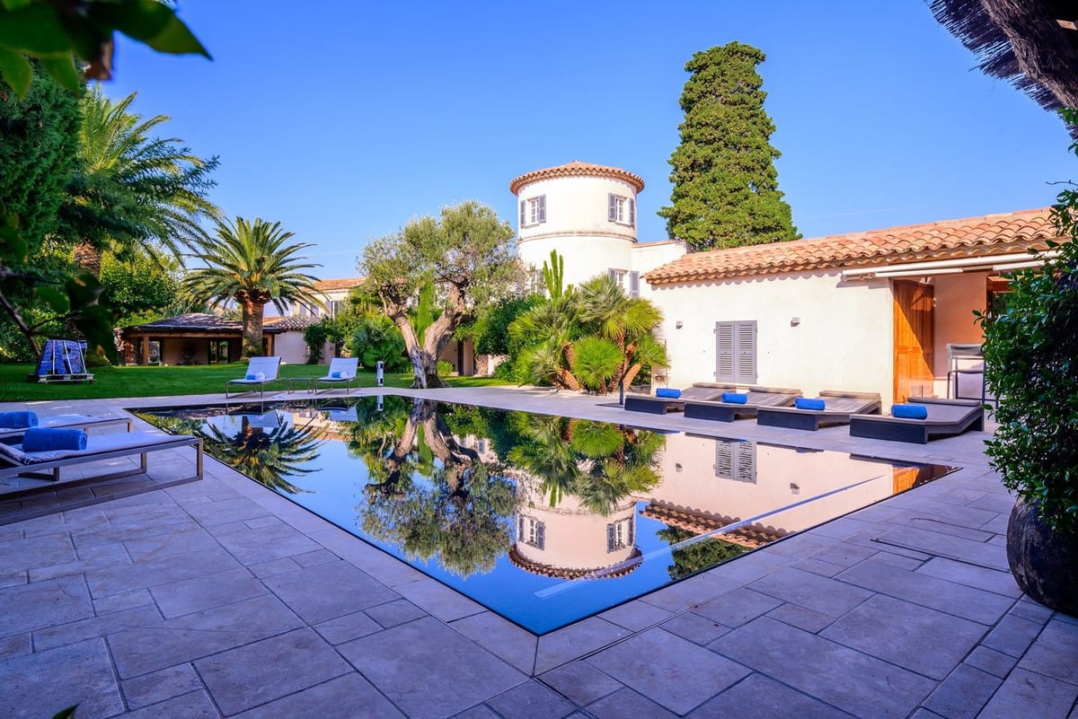 Villa des Masques - Image 1
