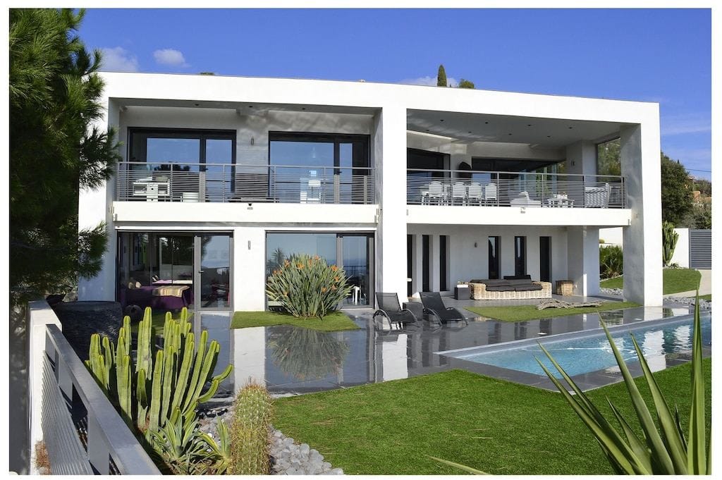 Villa Cavalaire - Image 1