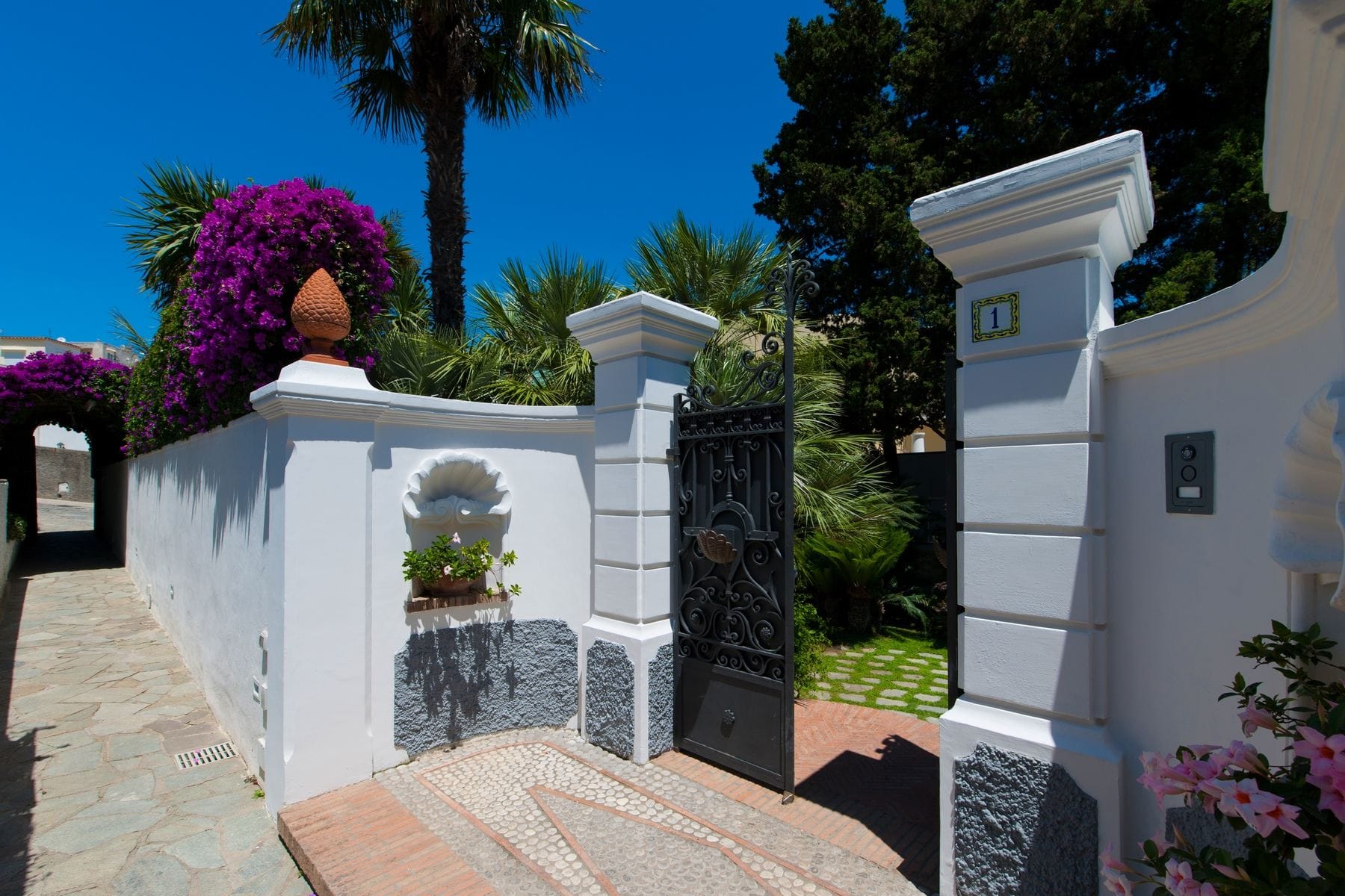 Villa Piazzetta — luxury villa photo 1