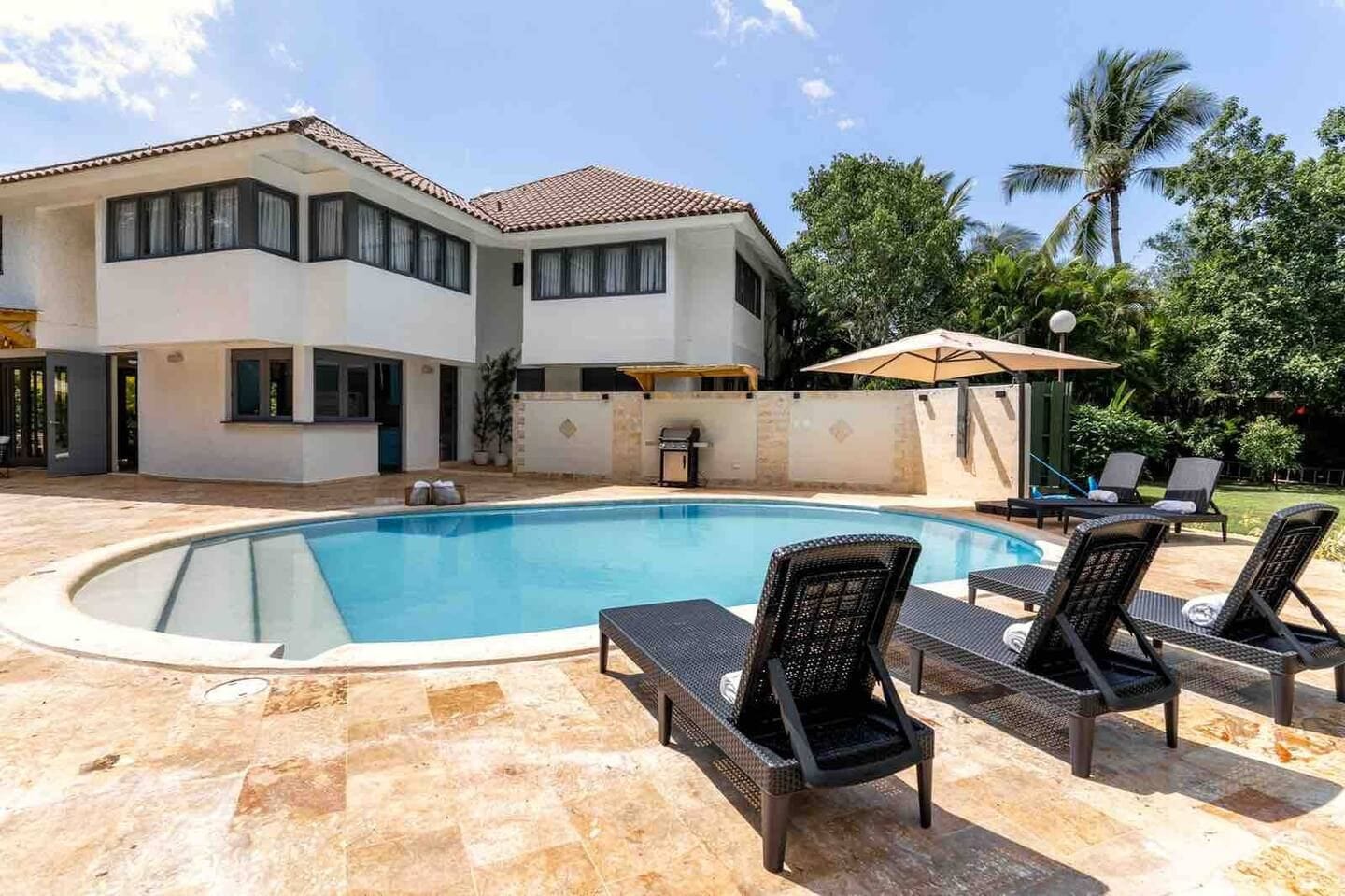 Villa Aida — luxury villa photo 1
