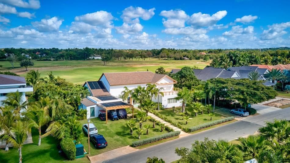Villa Elin — luxury villa photo 1