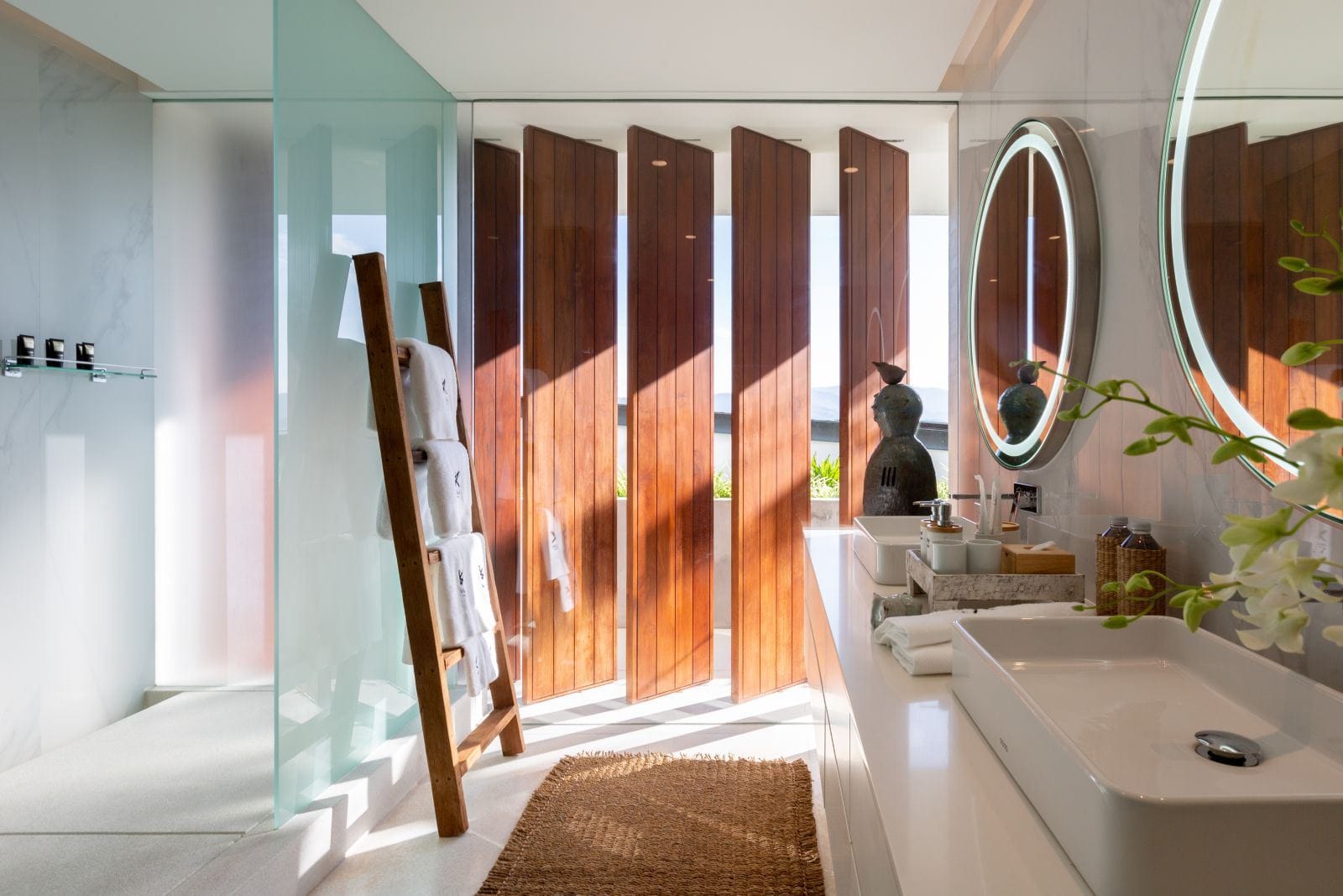 Villa Gamay — luxury villa photo 2