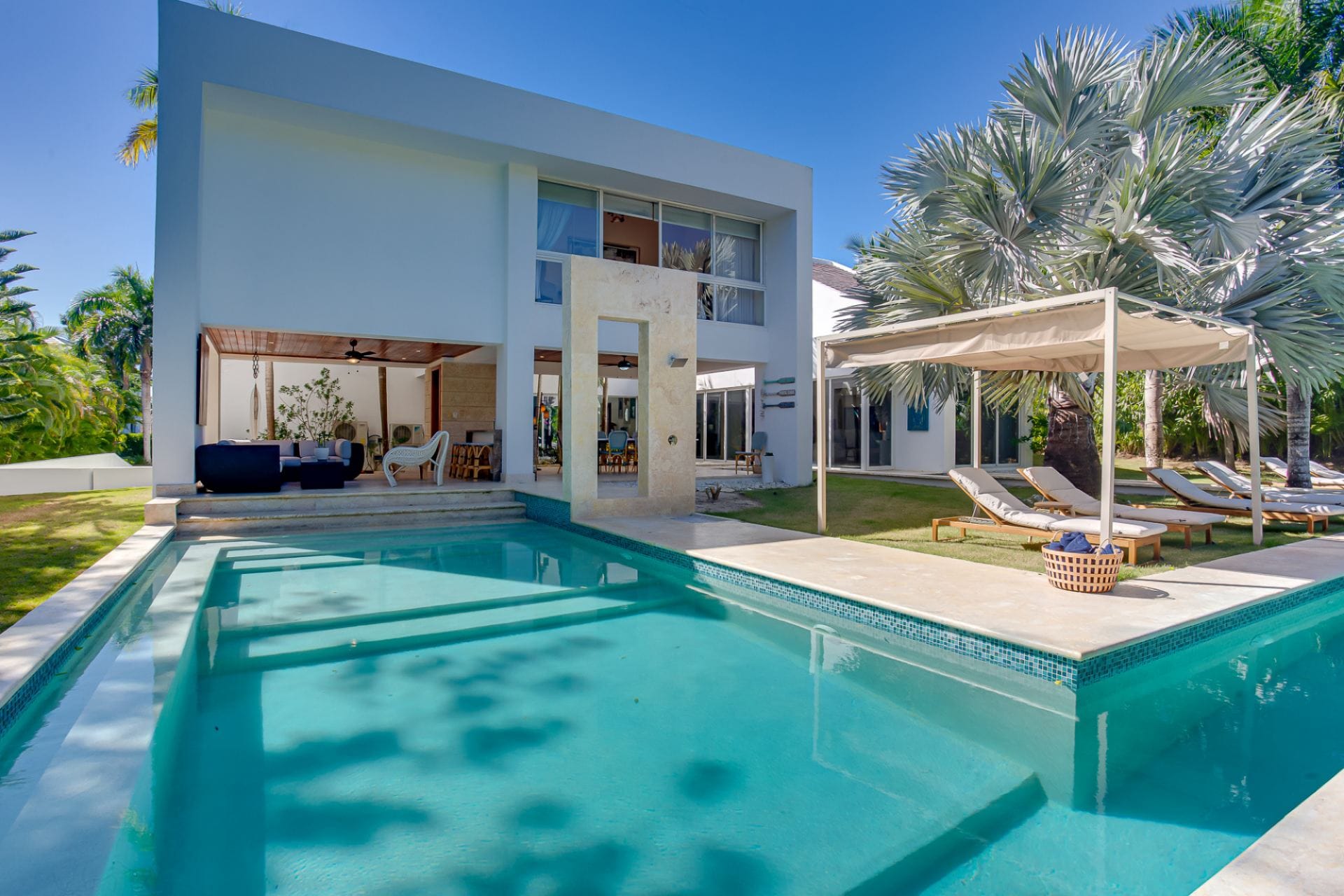 Hacienda B55 — luxury villa photo 1