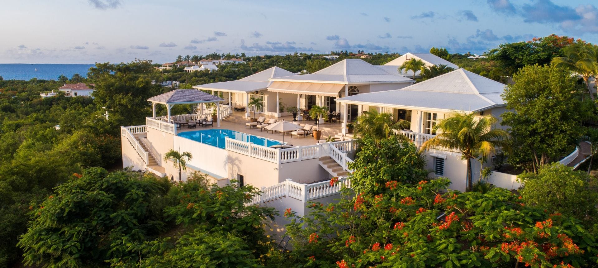 Villa Mille Fleurs — luxury villa photo 1