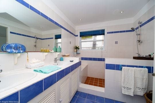 Villa Minou — luxury villa photo 2