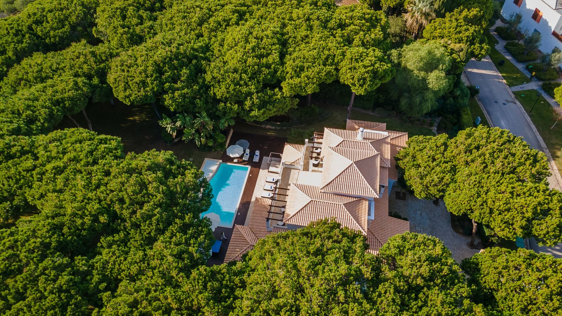 Villa M51 — luxury villa photo 2