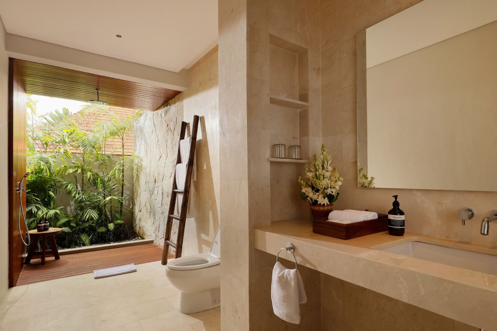 Villa Maya Pasut — luxury villa photo 2