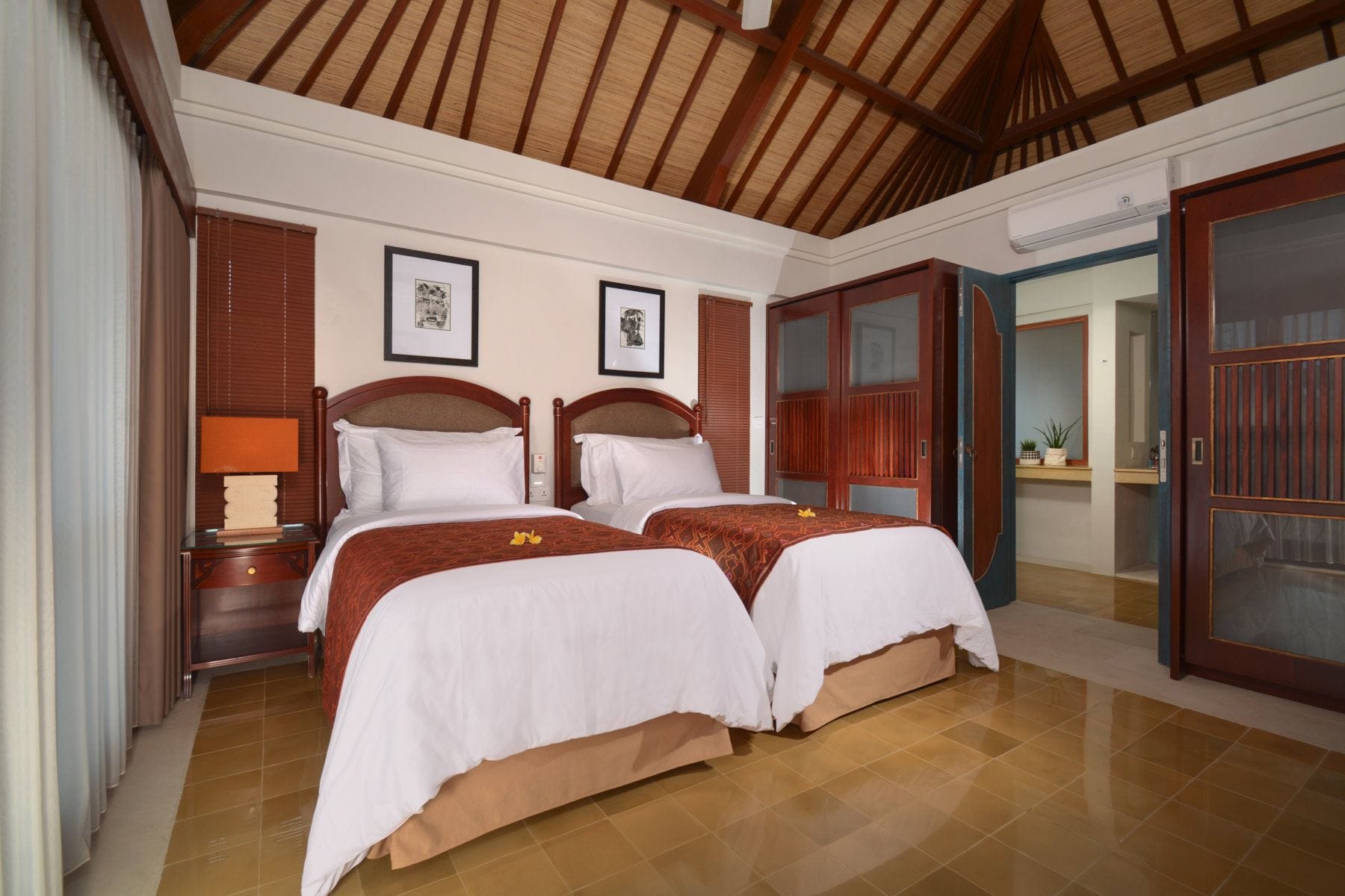 Villa Kama 7BR — luxury villa photo 33