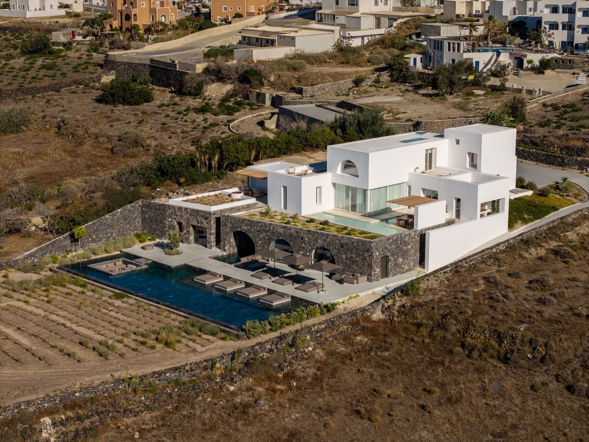 Charisma Estate - Image 1