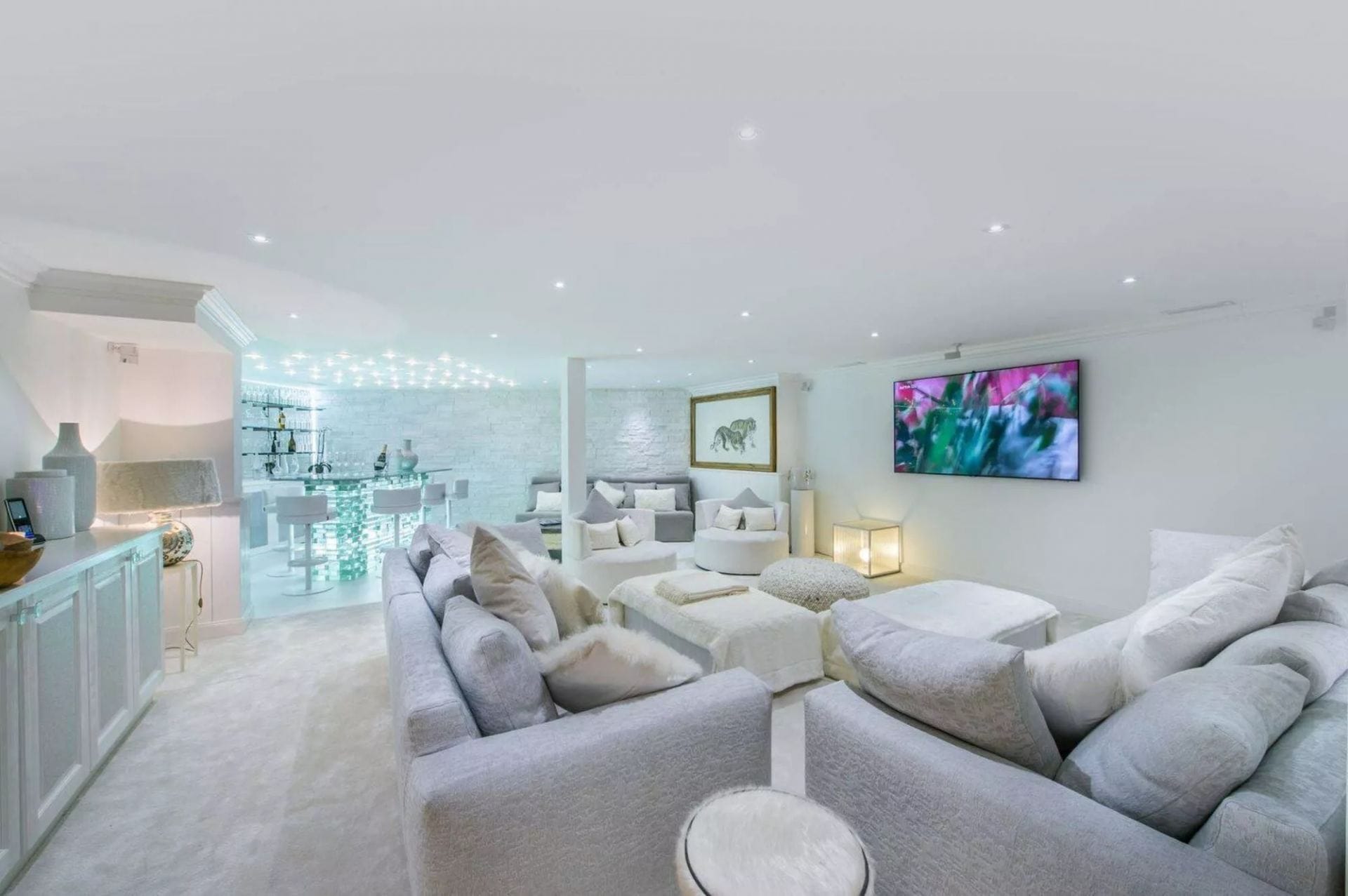 Villa White Dream — luxury villa photo 1