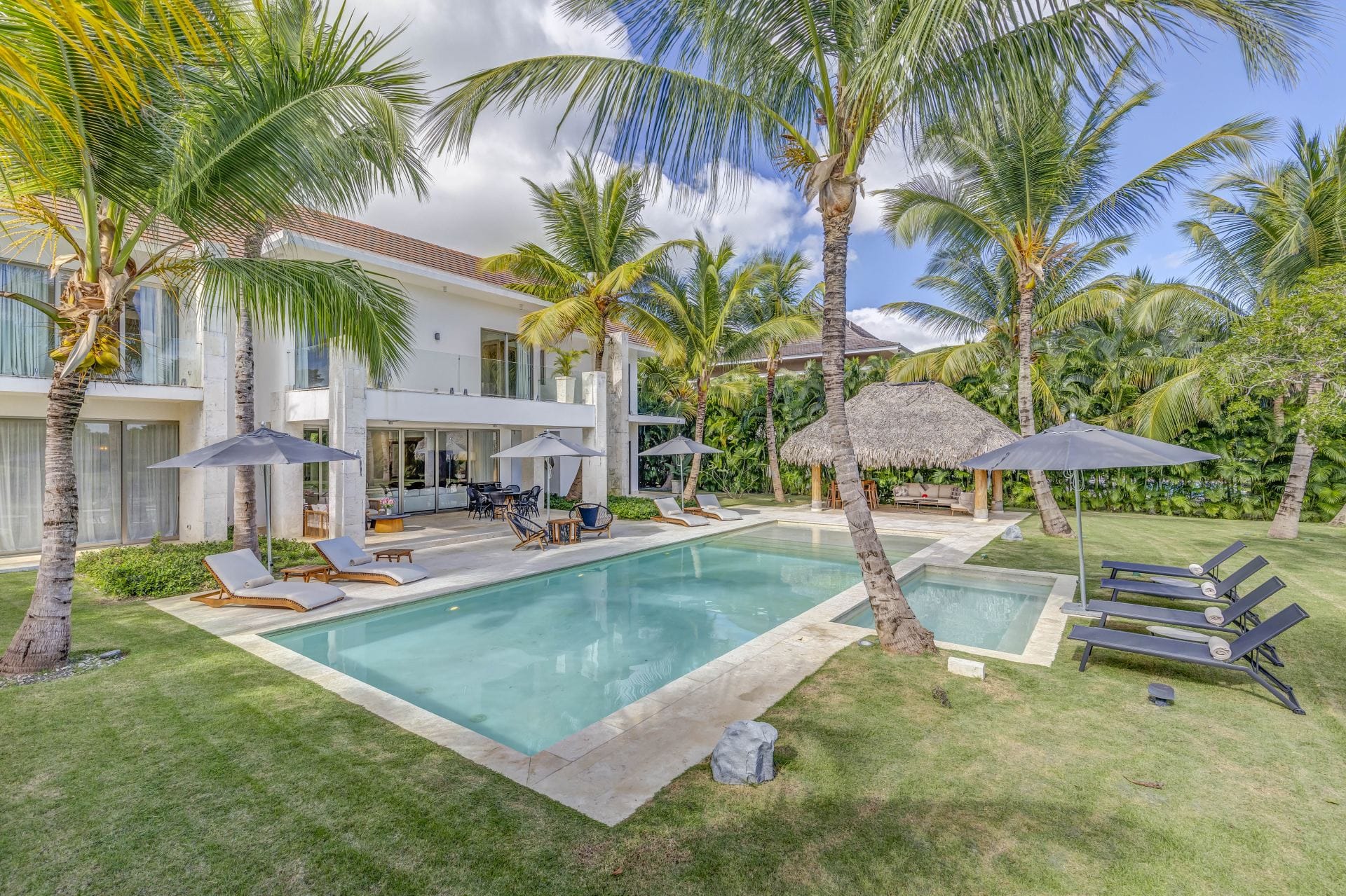 Villa Las Hamacas — luxury villa photo 1