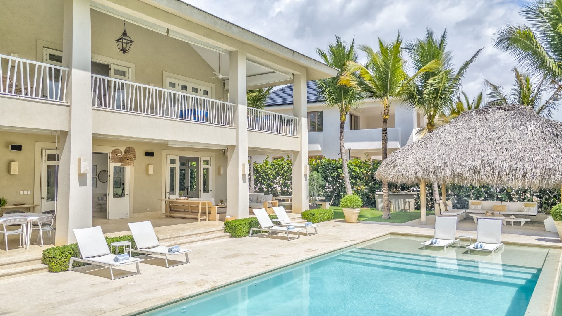 Villa 3 Palmeras — luxury villa photo 2