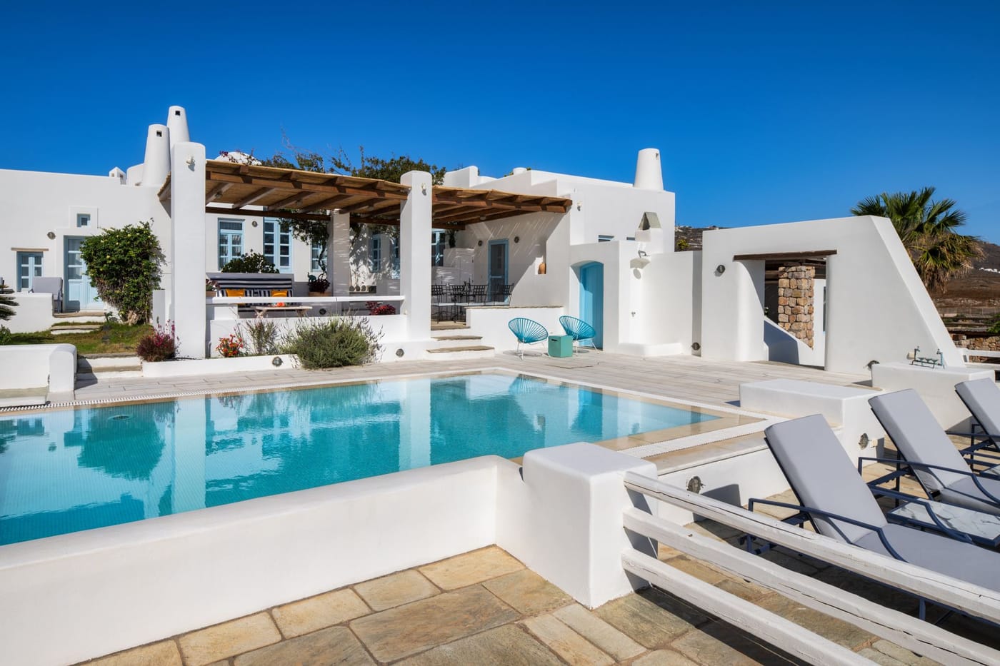 Vorias Luxury Suite - Image 1