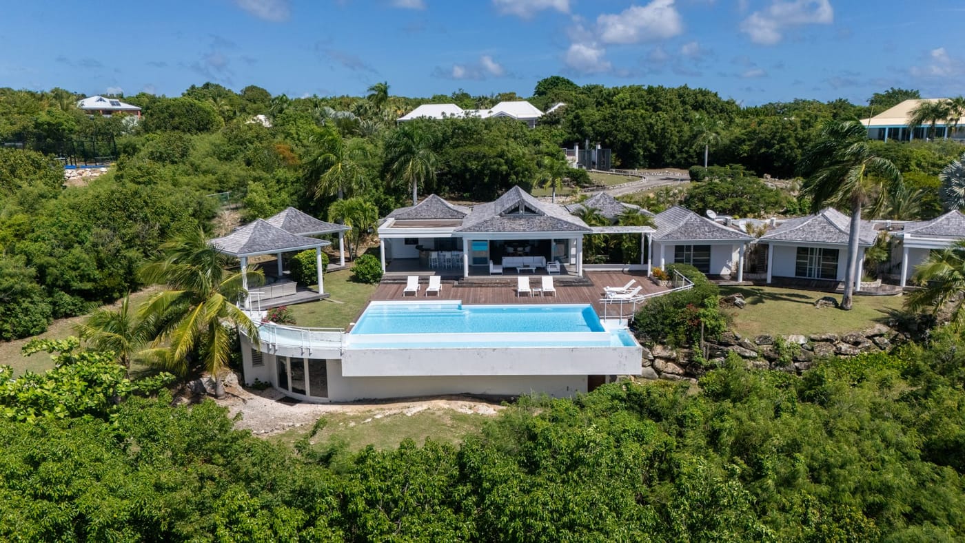 Villa No Limit - Image 1