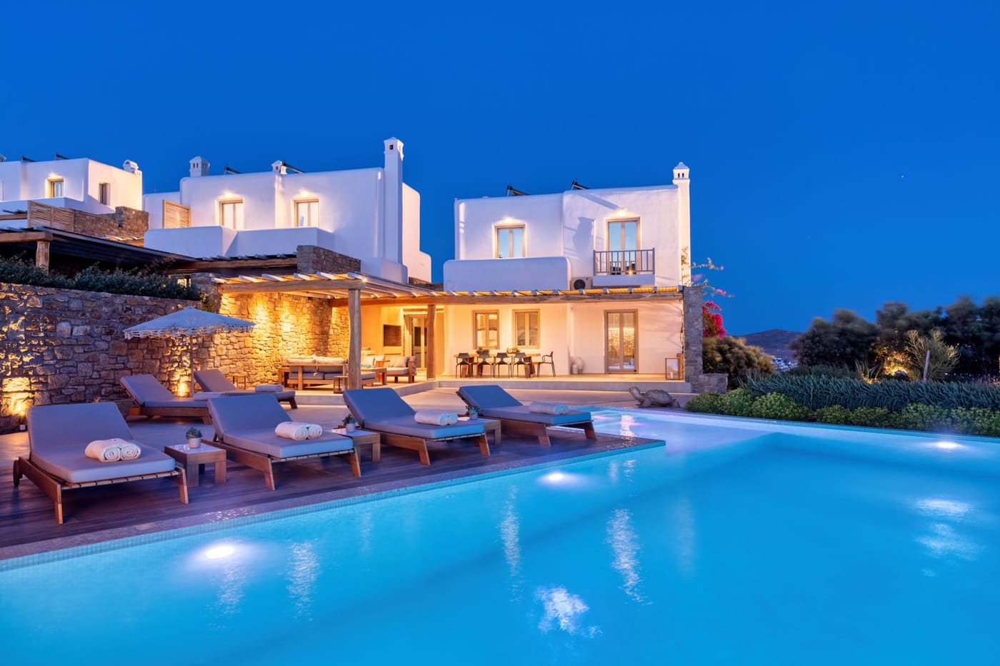 M4 Mykonos Villa - Image 1