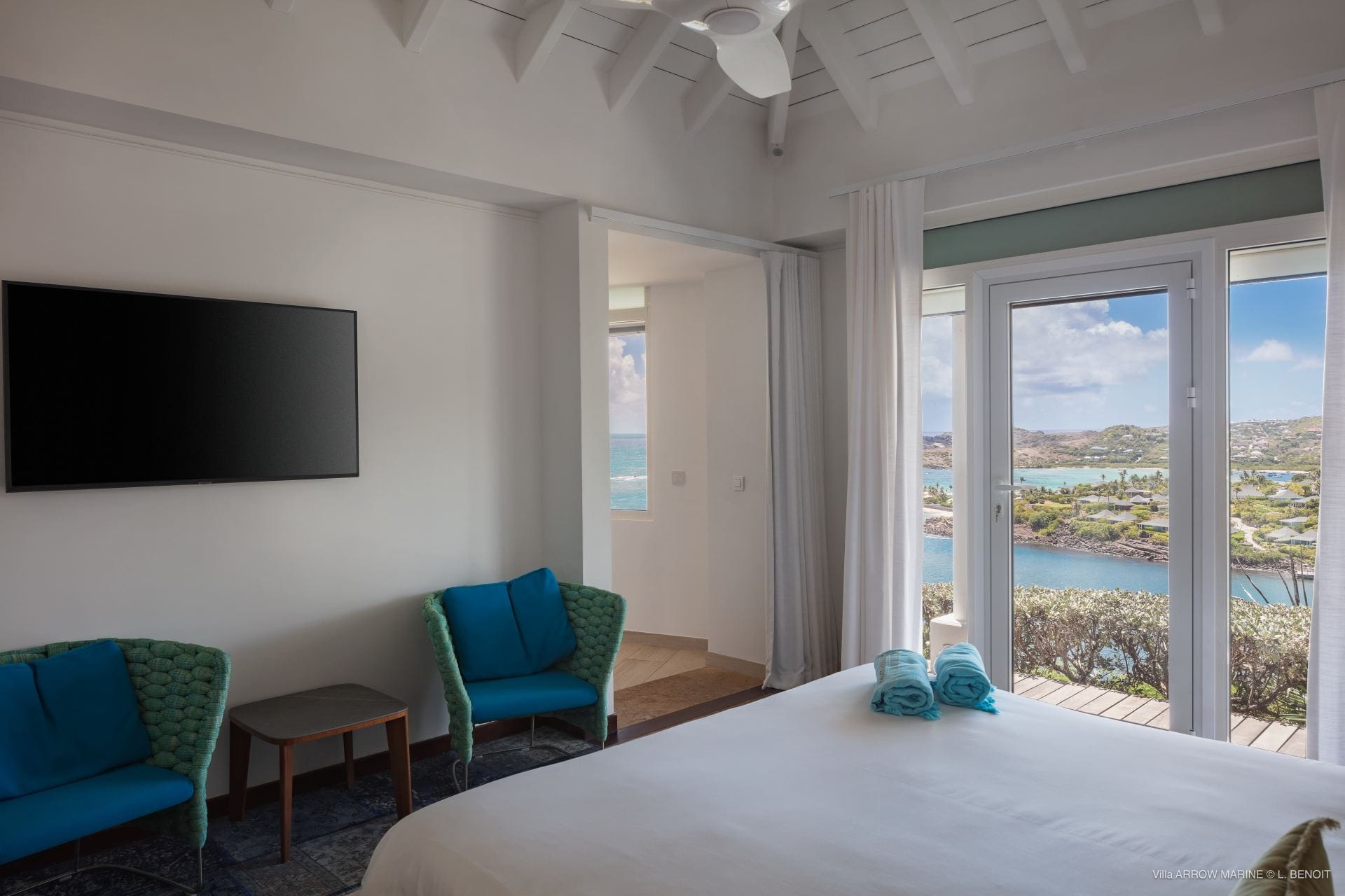 Villa Arrowmarine — luxury villa photo 2