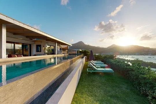 Villa Yolo — luxury villa photo 1