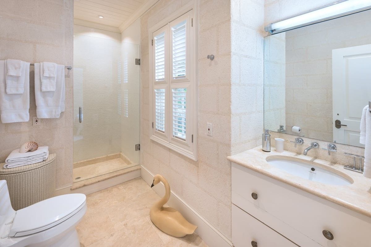Latitude — luxury villa photo 2