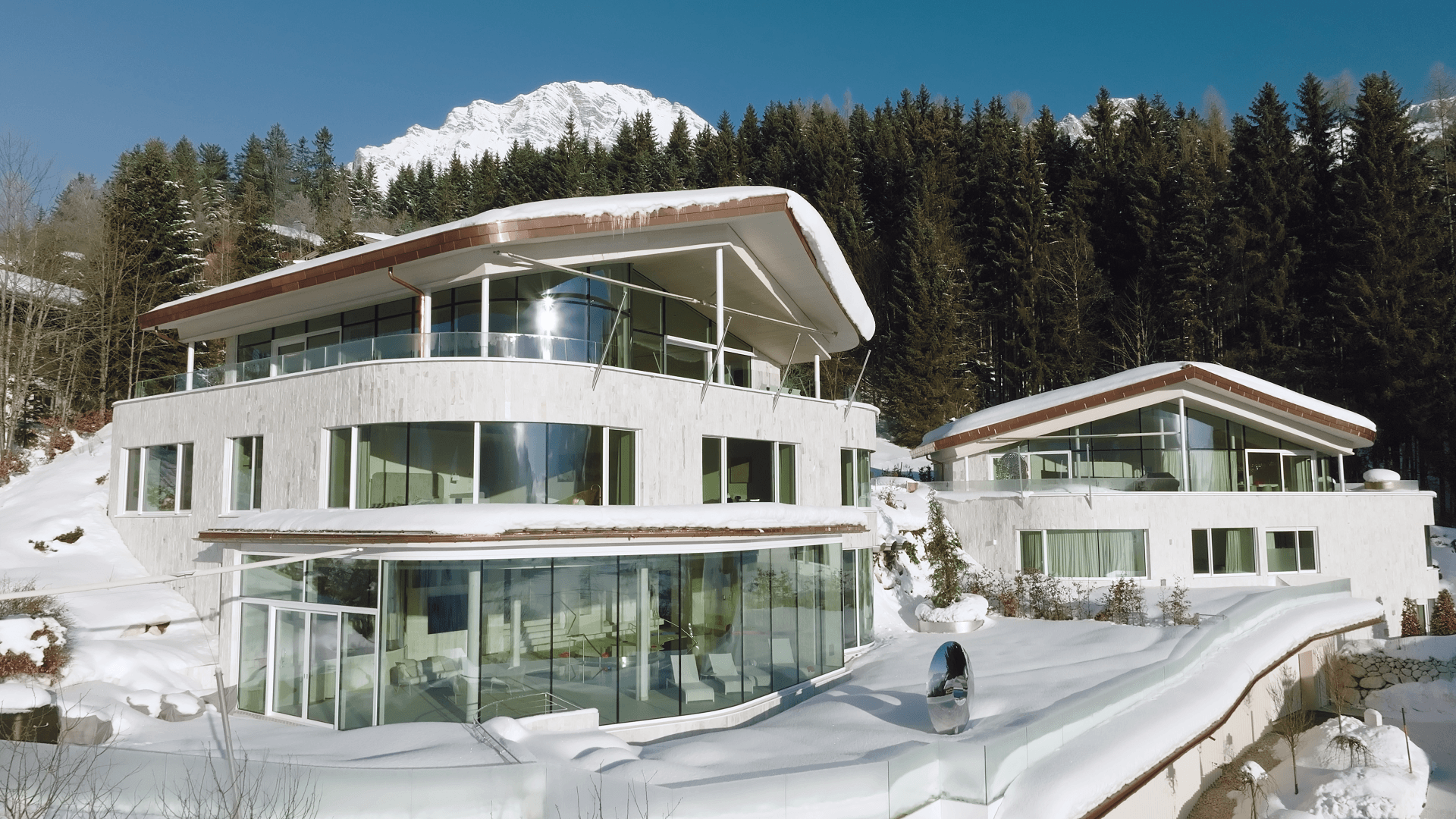Chalet Julisam — luxury villa photo 1