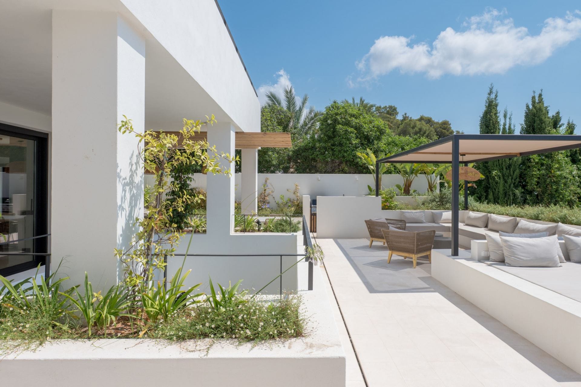 Villa White Horizon — luxury villa photo 62