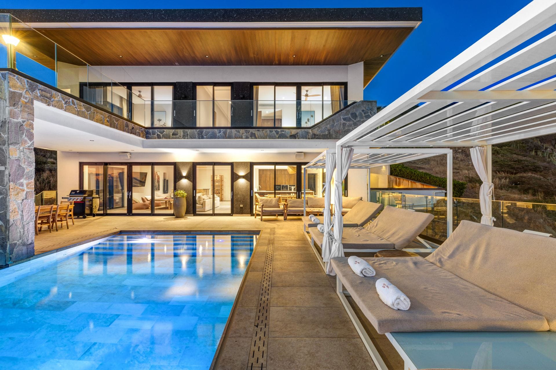 Villa Aqua Vista — luxury villa photo 1