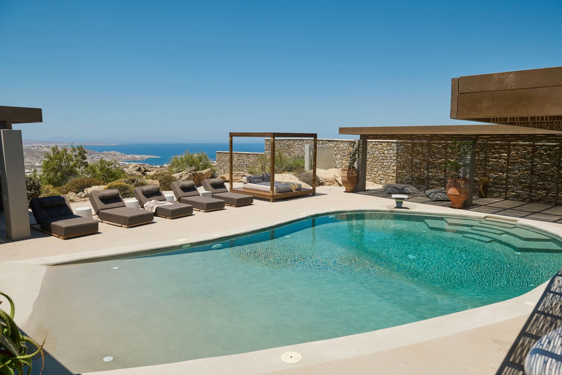 Villa Moonstone — luxury villa photo 1