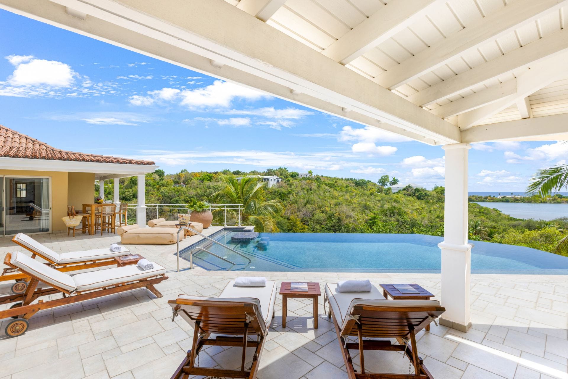 Villa Sea Vous Play — luxury villa photo 2