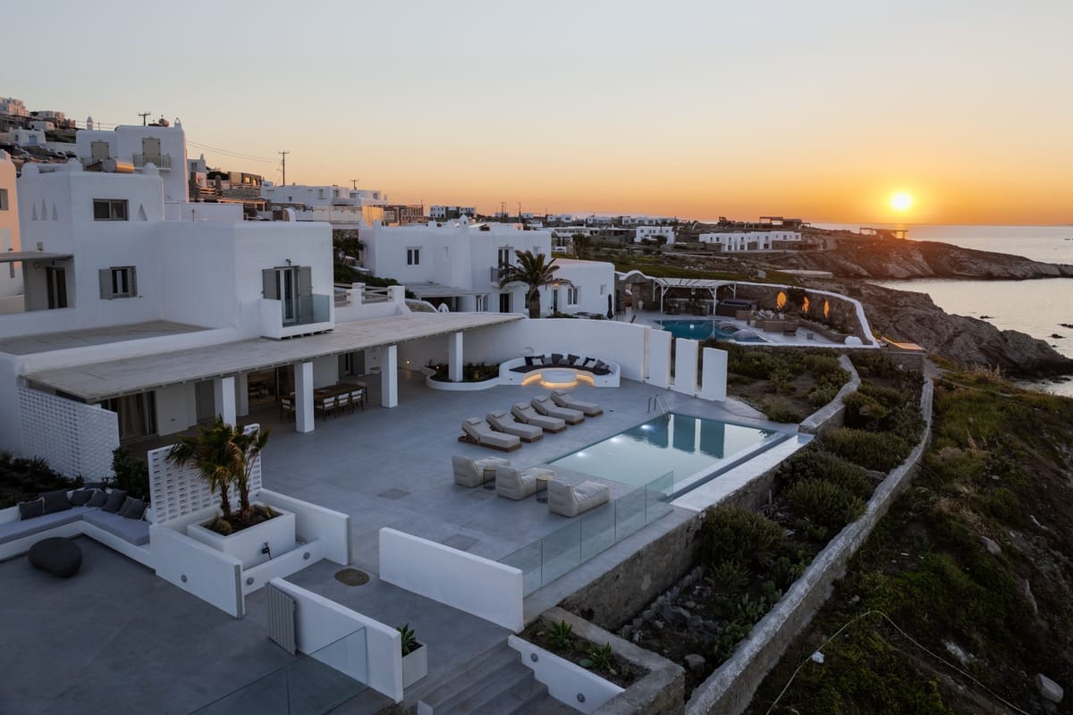 Villa Mayfair - Image 1