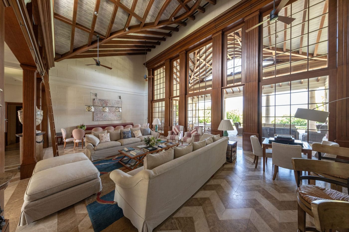 Villa Turtle Creek - Image 1