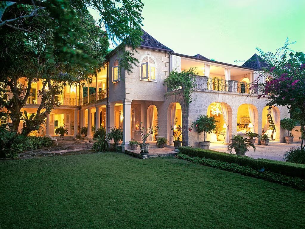 Mango Bay — luxury villa photo 1