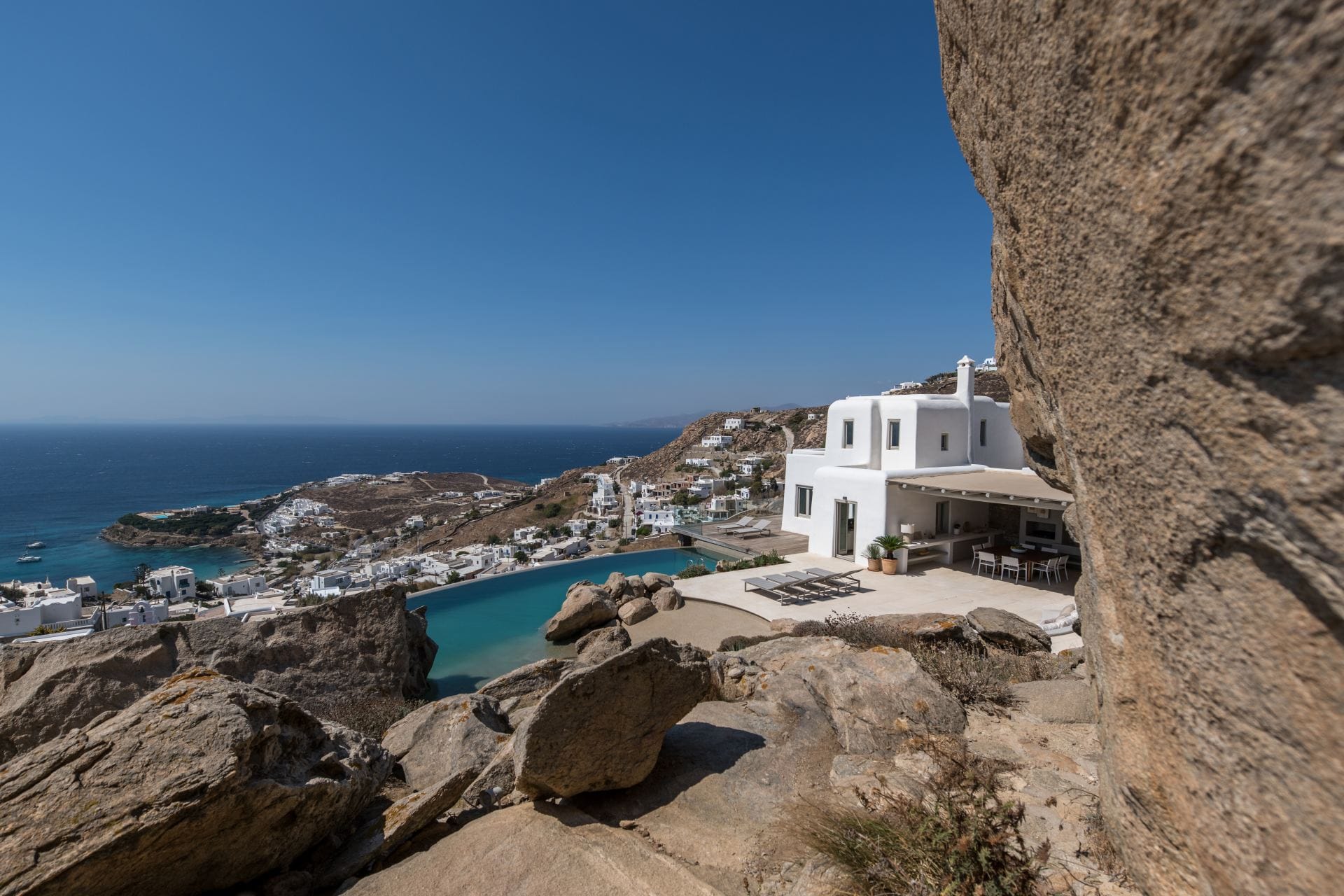 Villa La Roccia — luxury villa photo 1