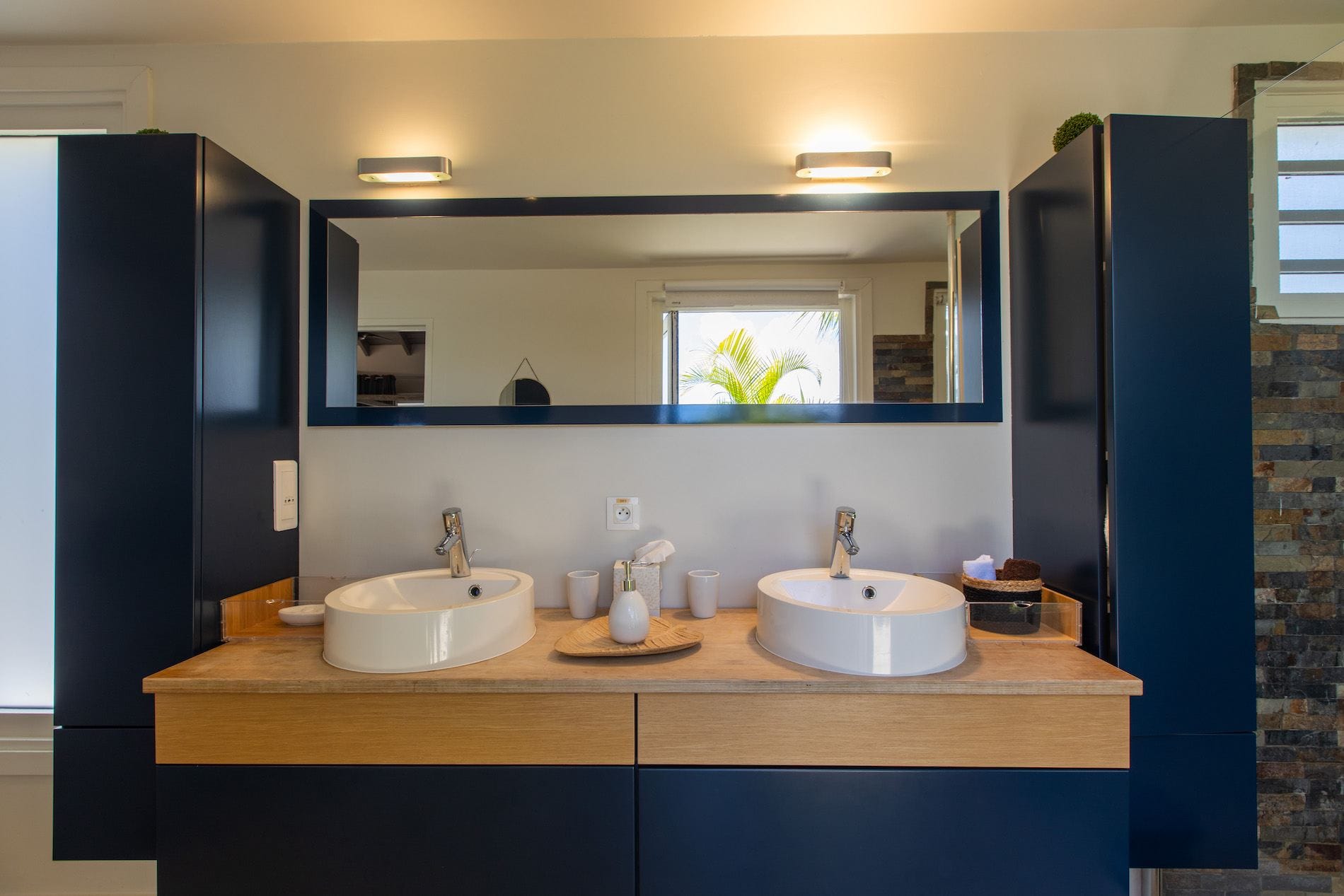 Villa Bahia Blue — luxury villa photo 2