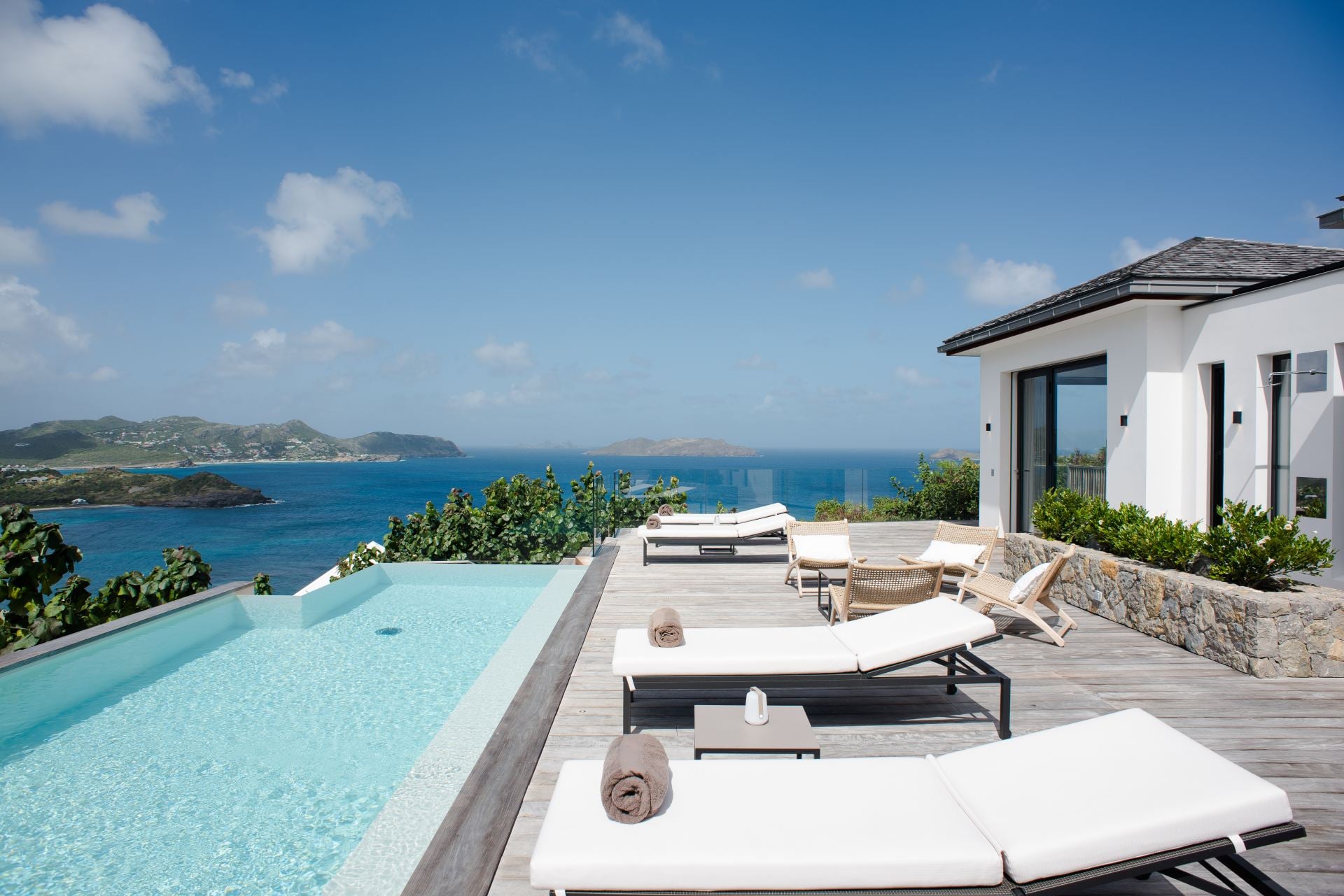 Villa Rock - Image 1