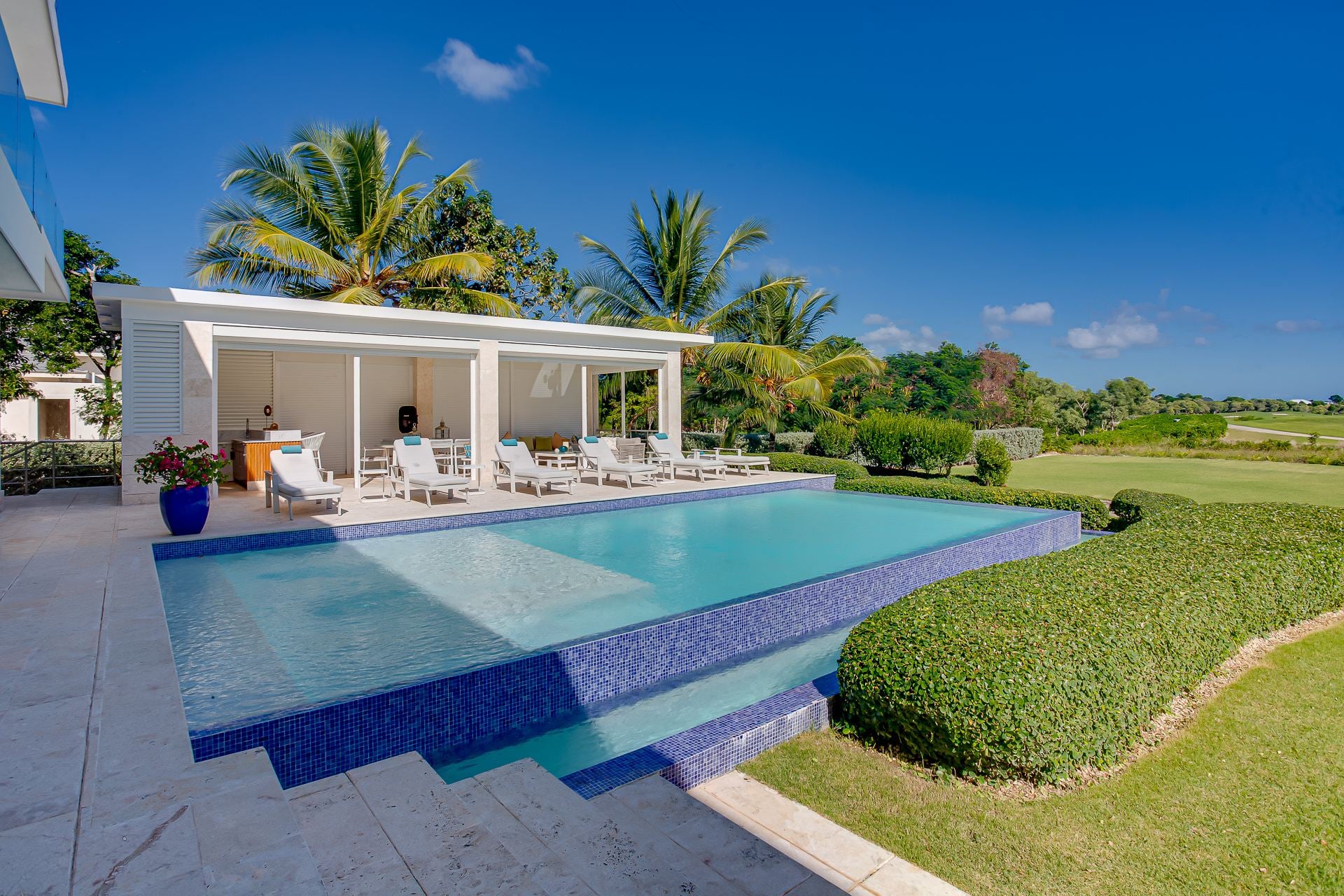 Hacienda C1 - Image 1