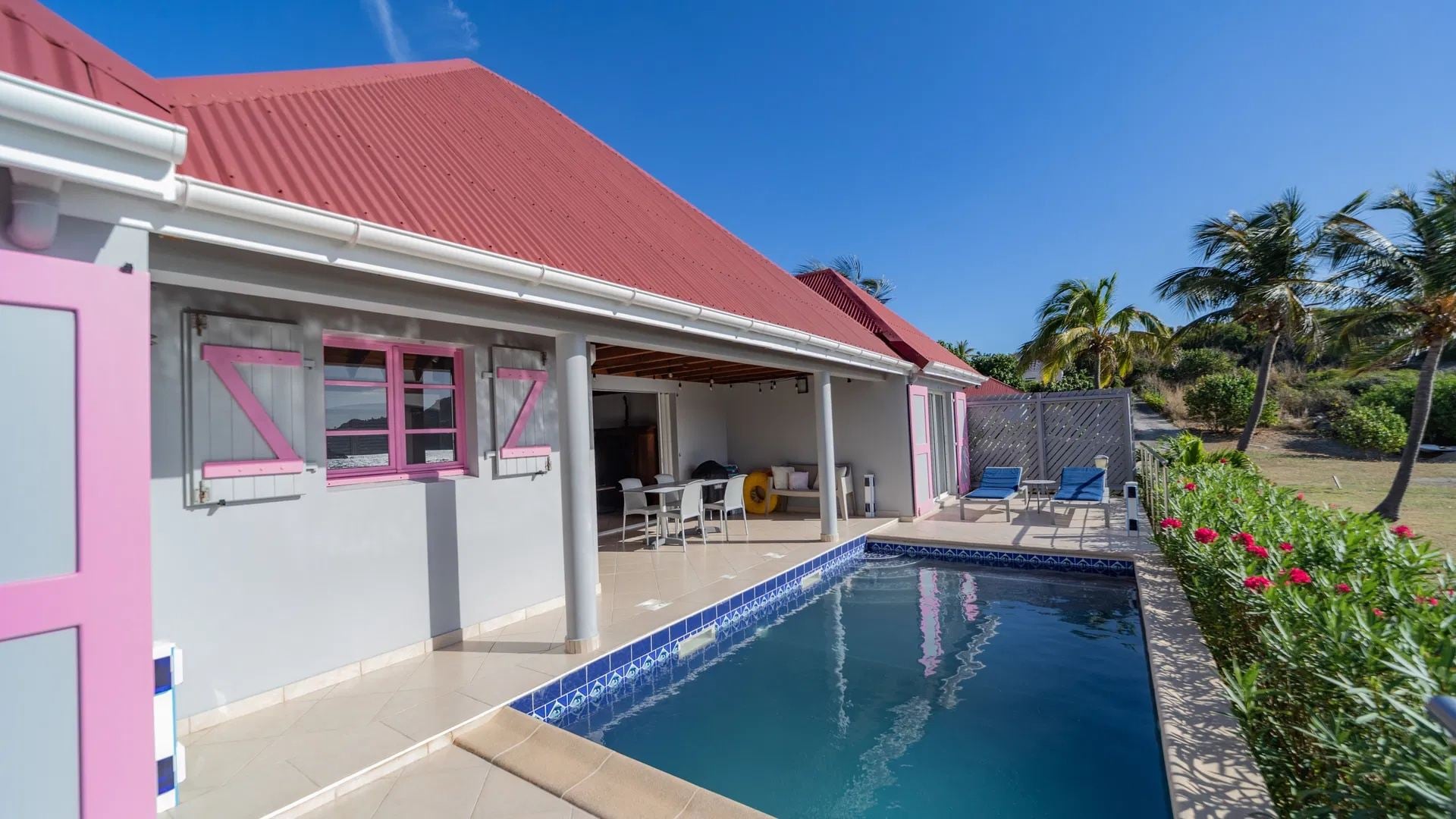 Villa Rosebud - Image 1