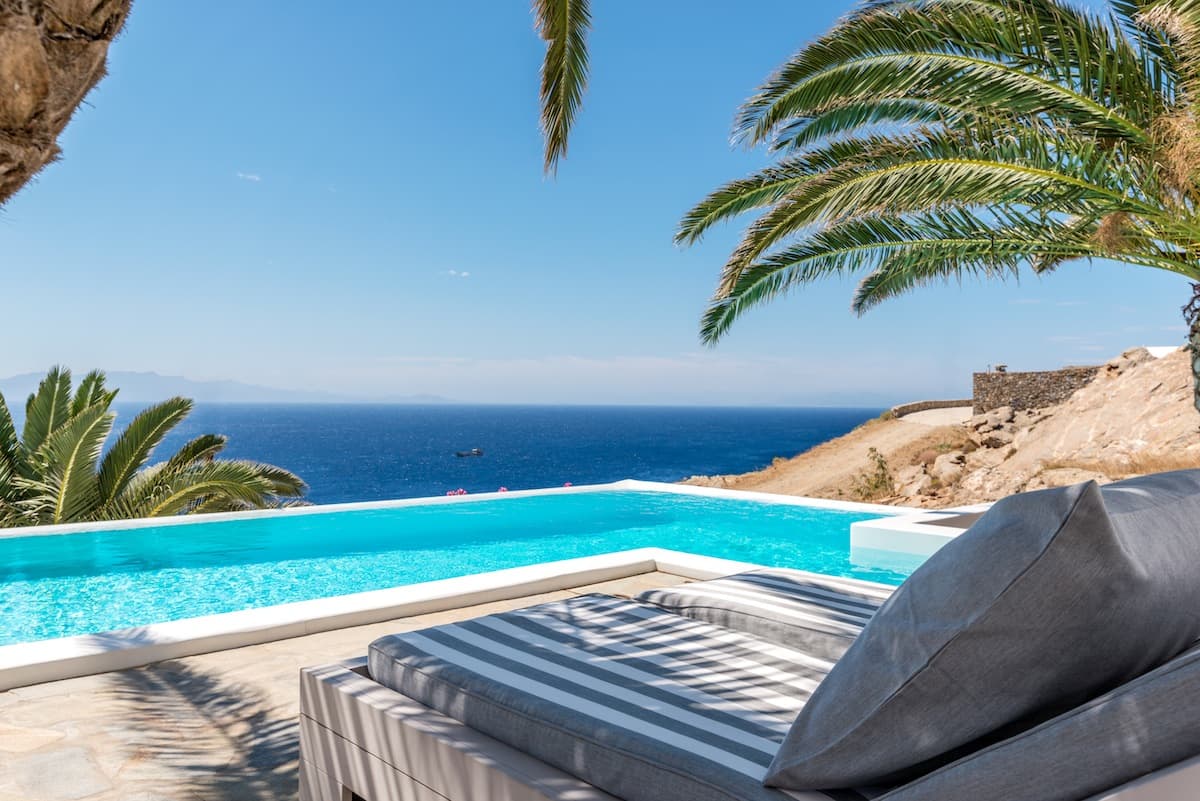 White House - Mykonos - Greece — luxury villa photo 1