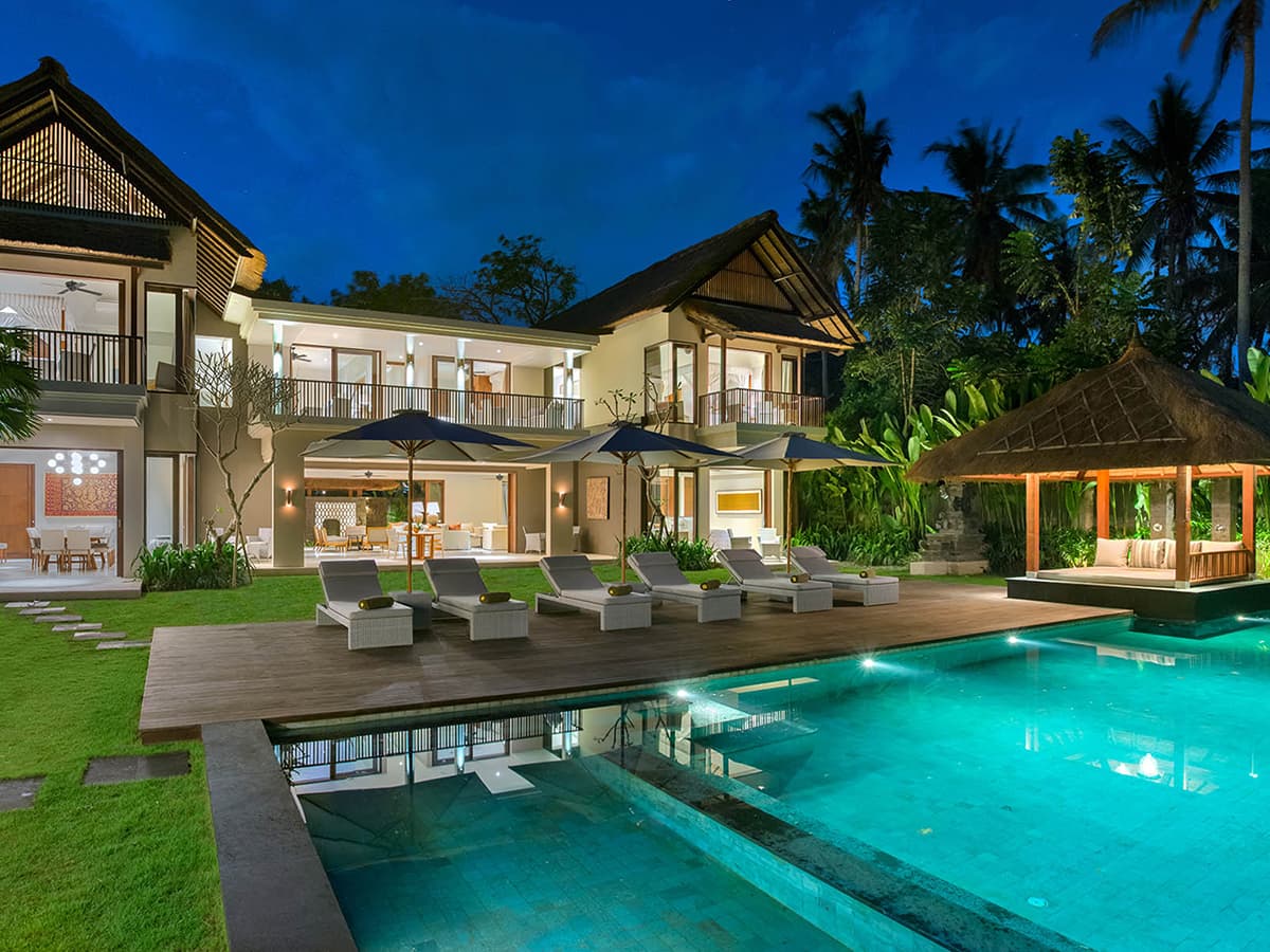 Seseh Beach Villa II — luxury villa photo 1