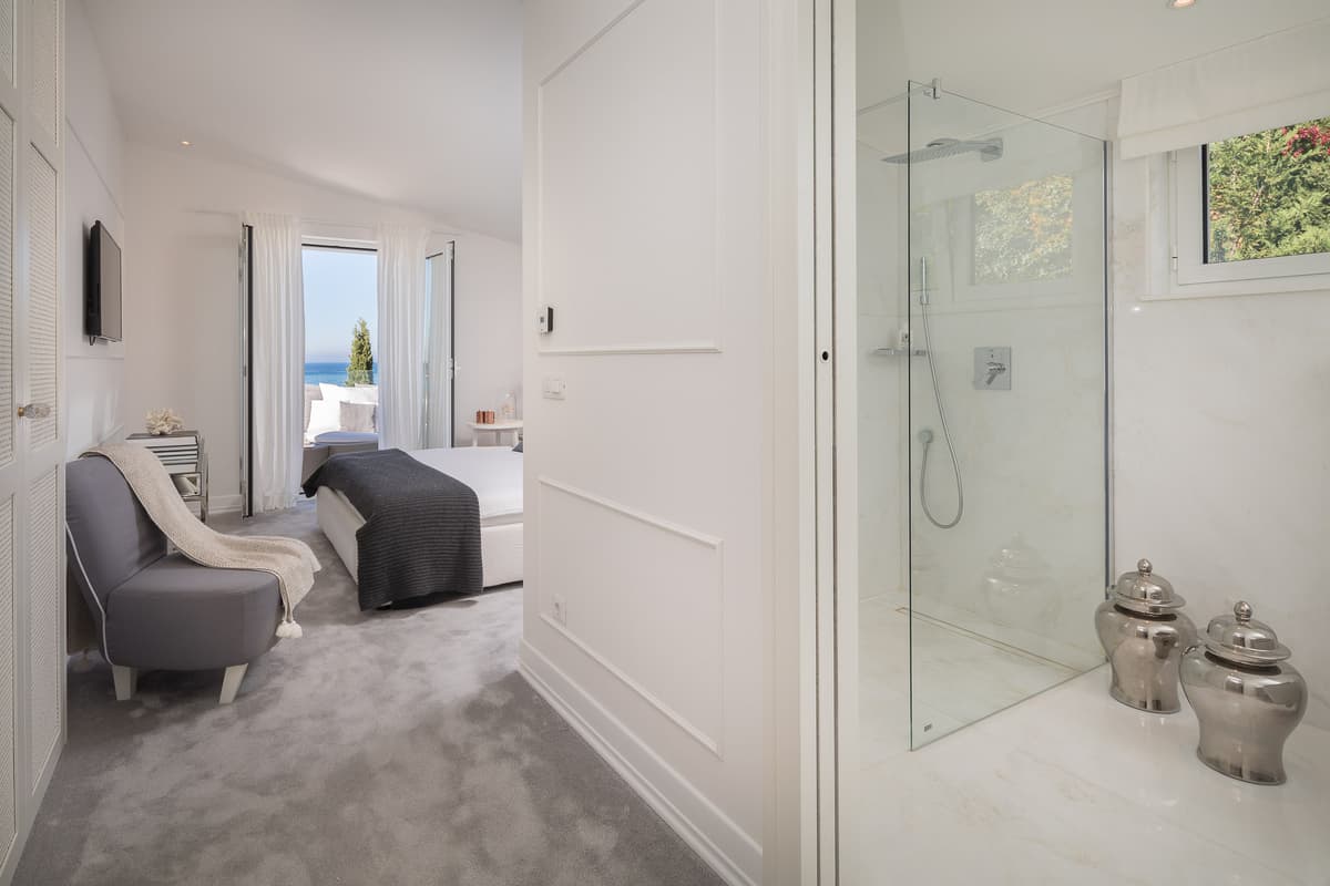 Villa Primosten Glamour — luxury villa photo 3