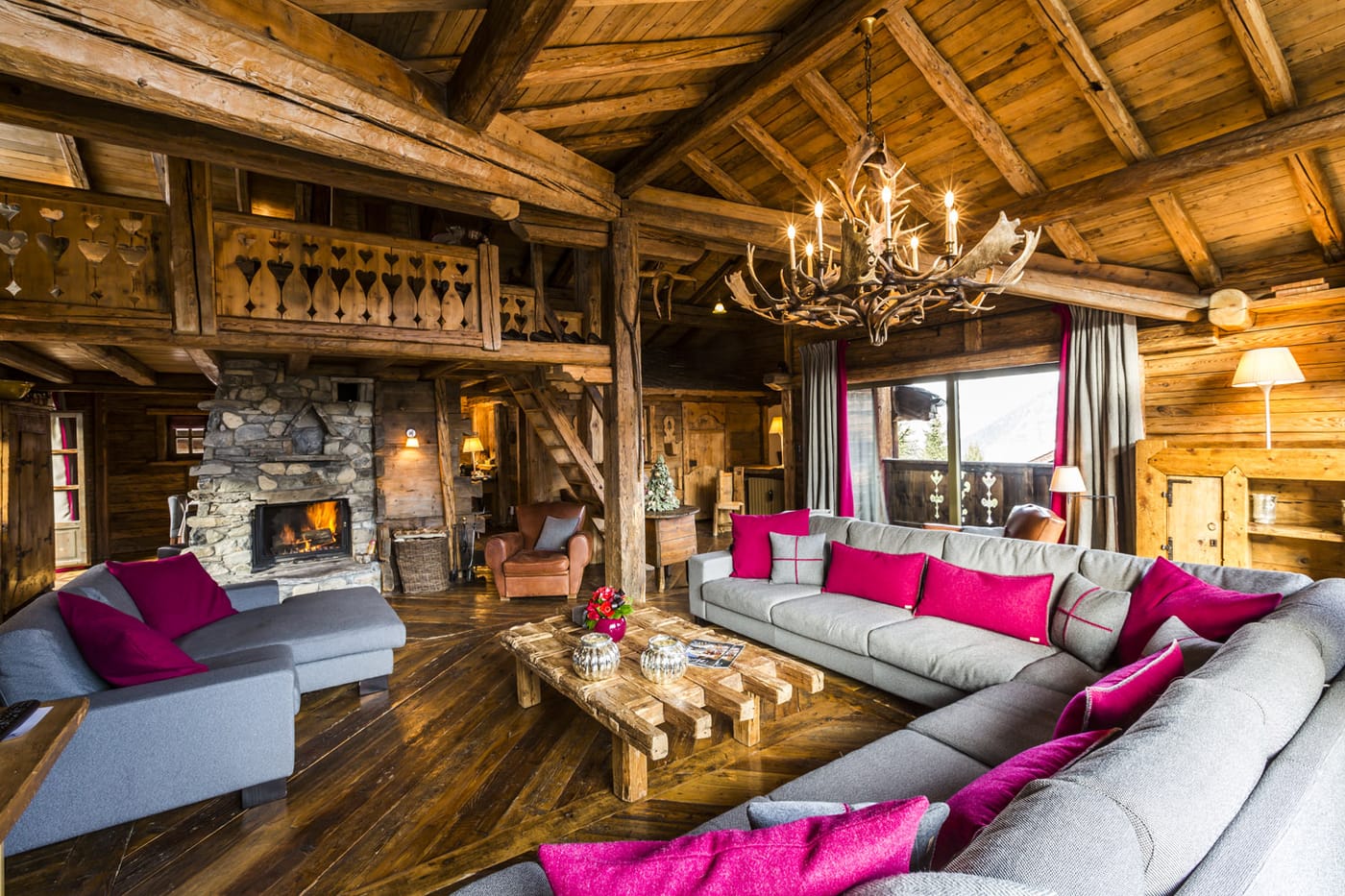 Chalet Alaska - Image 1