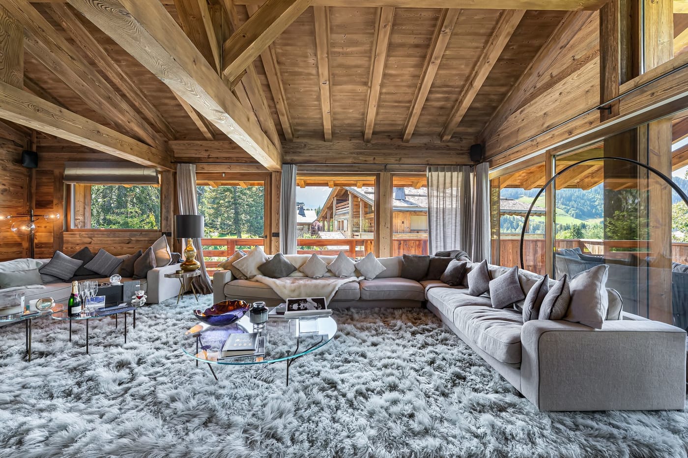 CHALET GILT - Image 1