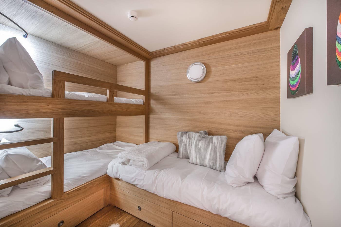CHALET B — luxury villa photo 3