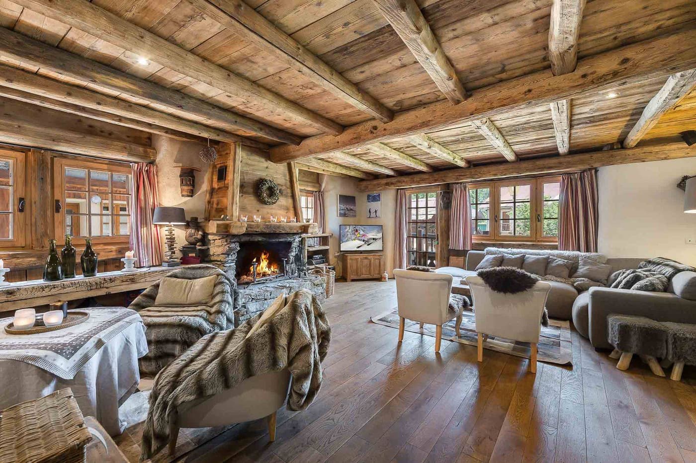 Chalet Dzintila — luxury villa photo 1