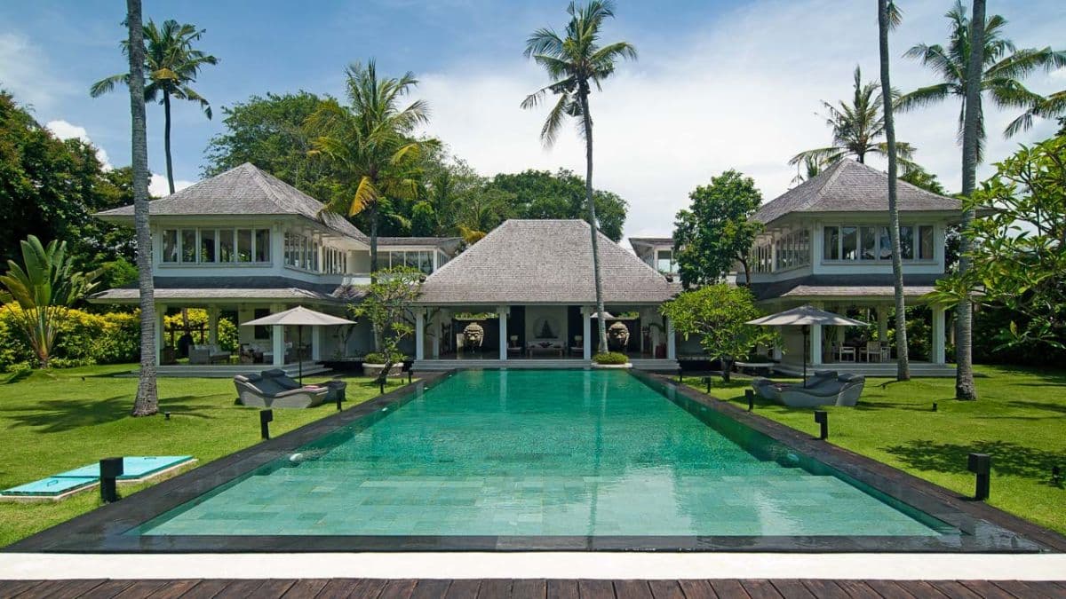 Villa Matahari — luxury villa photo 1