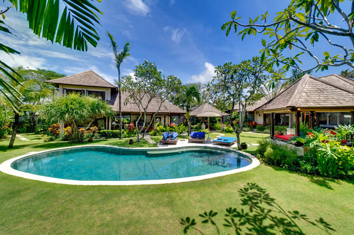 Villa Kakatua — luxury villa photo 1